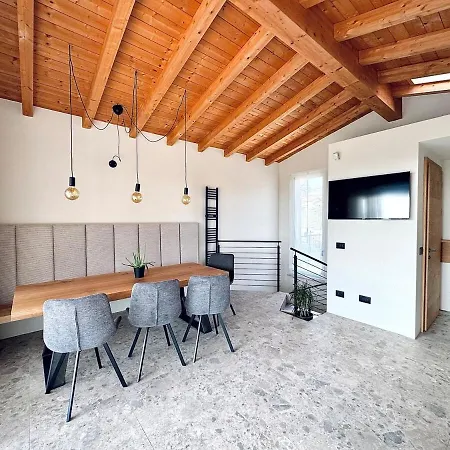 Essenza Villa *