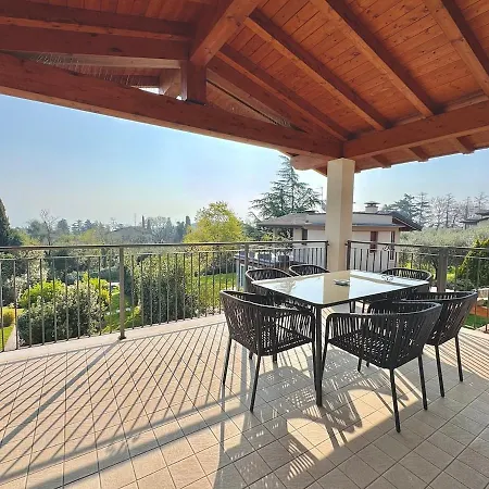 Villa Essenza *